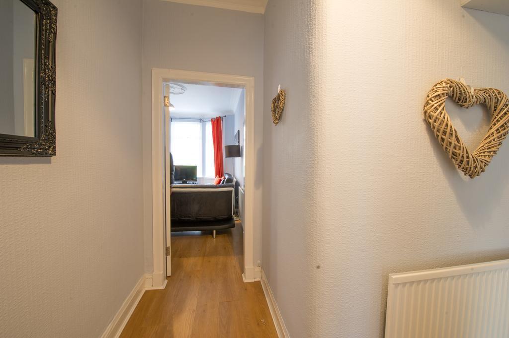 Premier - Crathie View Apartment Glasgow Exterior foto